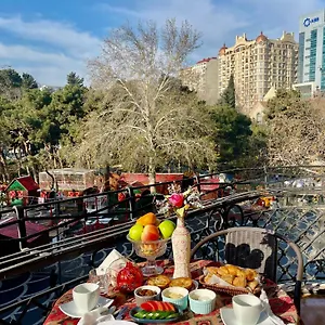 Nizami Central Street فندق